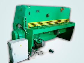 Ножницы гильотинные кривошипные  НК3418